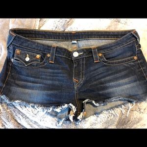 True Religion booty shorts size 32